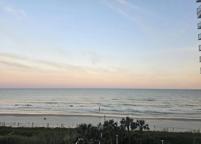 Direct Oceanfront- King Bedroom- Amazing Views/Pools/Hot Tubs/Beach Access/Golf