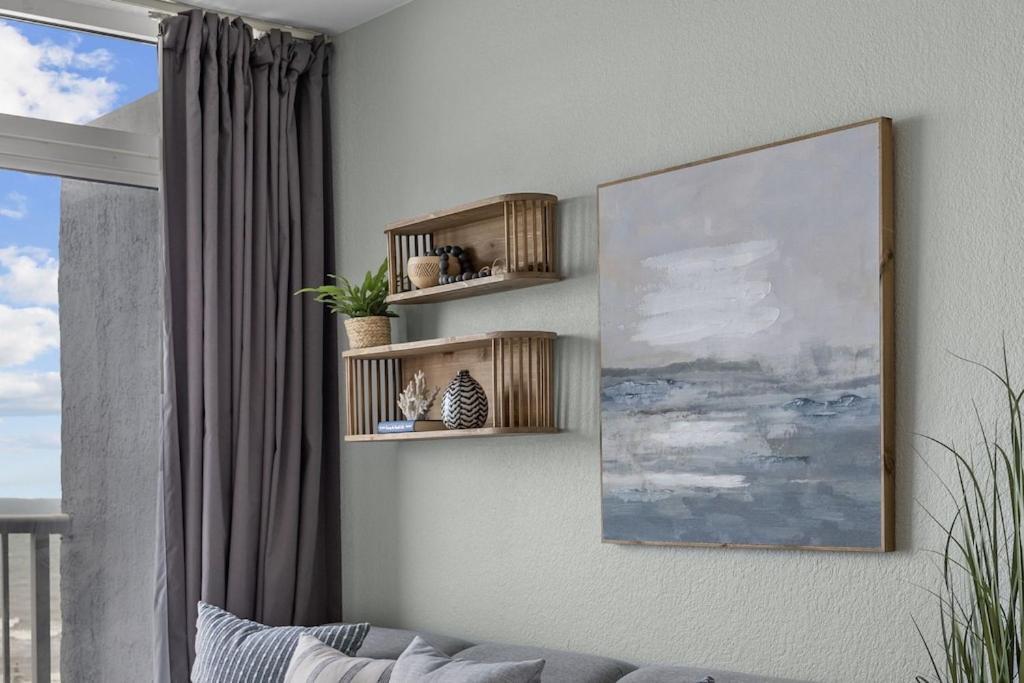 Direct Oceanfront- King Bedroom- Amazing Views/pools/hot Tubs/beach Access/golf
